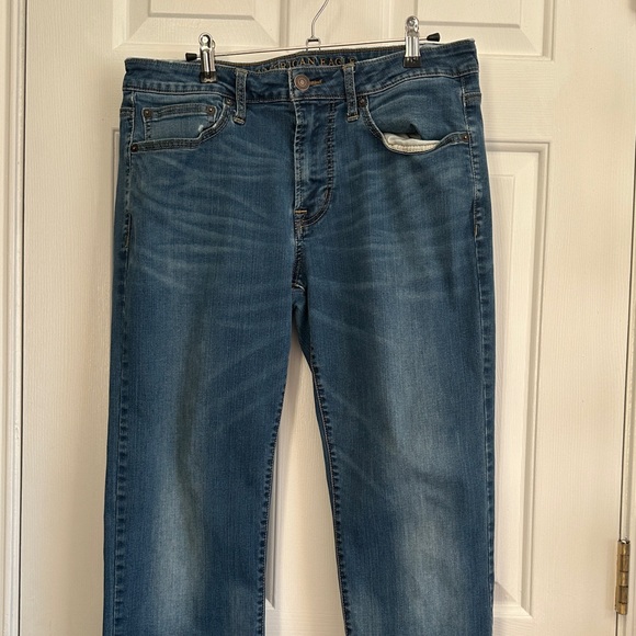 American Eagle Outfitters Other - American Eagle Outfitters Men's Dark Blue Straight Jeans - 32/34